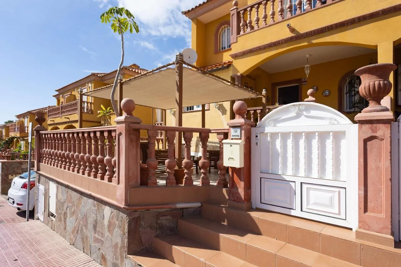 Luxury Villa With Private Pool With Aircon,Playa Del Duque 아데제 스페인