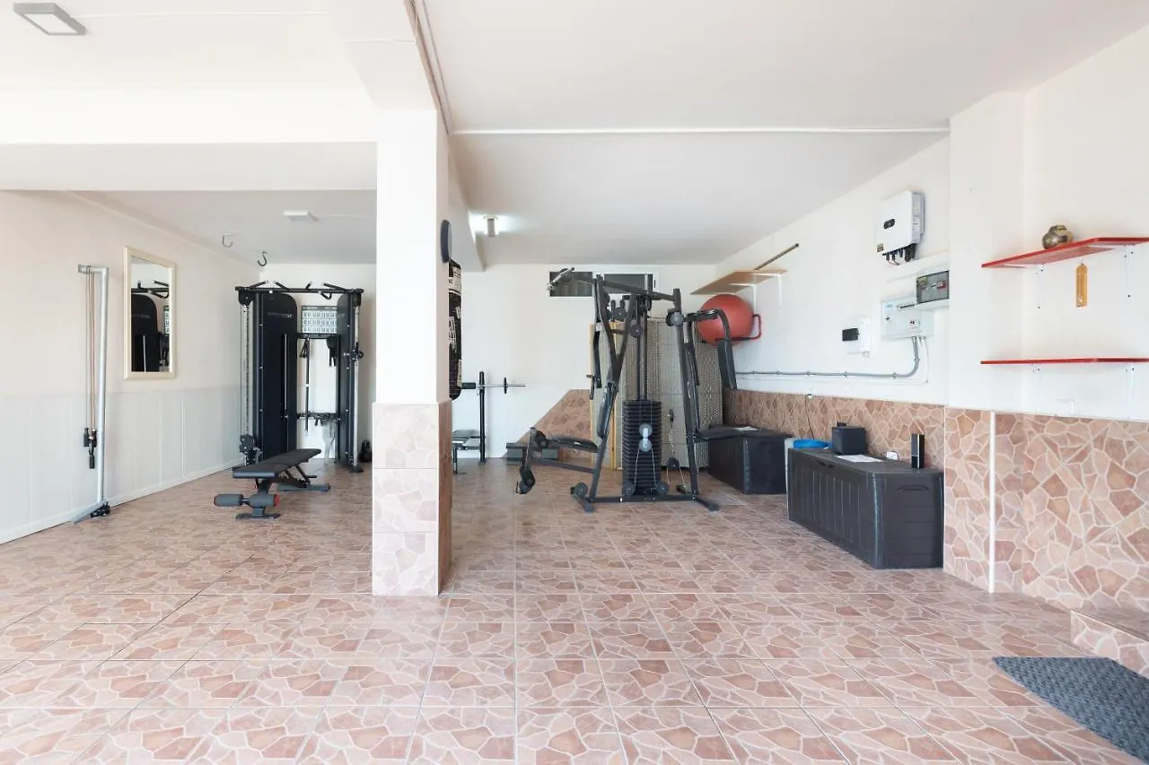 Luxury Villa With Private Pool With Aircon,Playa Del Duque 아데제