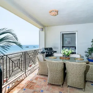 lap-3-bed-apartment-on-the-beach-families-only.1costadelsol.com/
