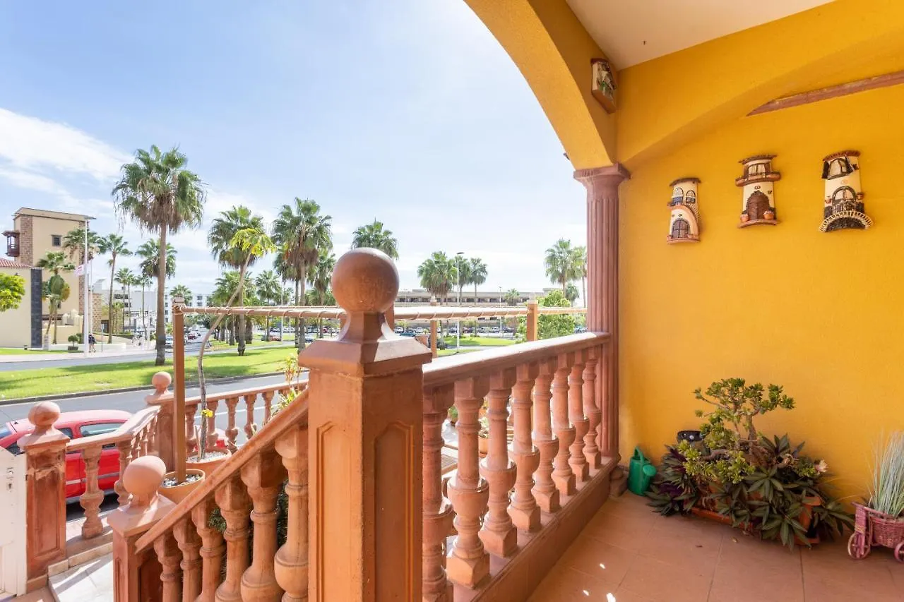 Luxury Villa With Private Pool With Aircon,Playa Del Duque Costa Adeje  Costa Adeje (Tenerife)