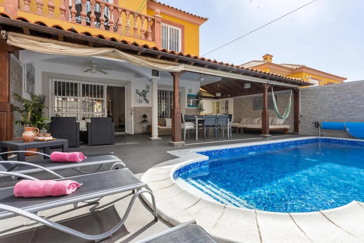 Luxury Villa With Private Pool With Aircon,Playa Del Duque Costa Adeje