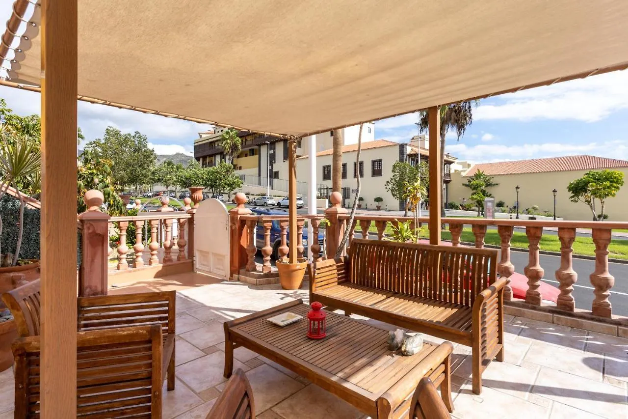 Luxury Villa With Private Pool With Aircon,Playa Del Duque Costa Adeje