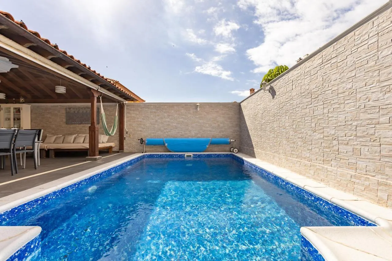 Luxury Villa With Private Pool With Aircon,Playa Del Duque Costa Adeje  0*, Costa Adeje (Tenerife) Spain